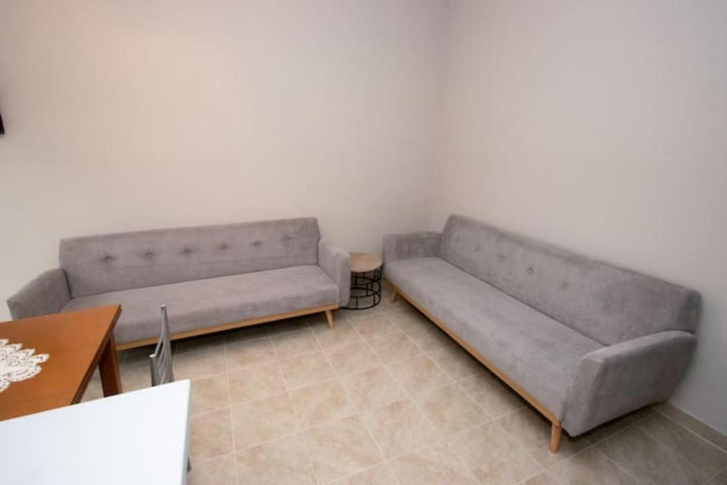 Vasileiou Apartments 카메나불라 외부 사진