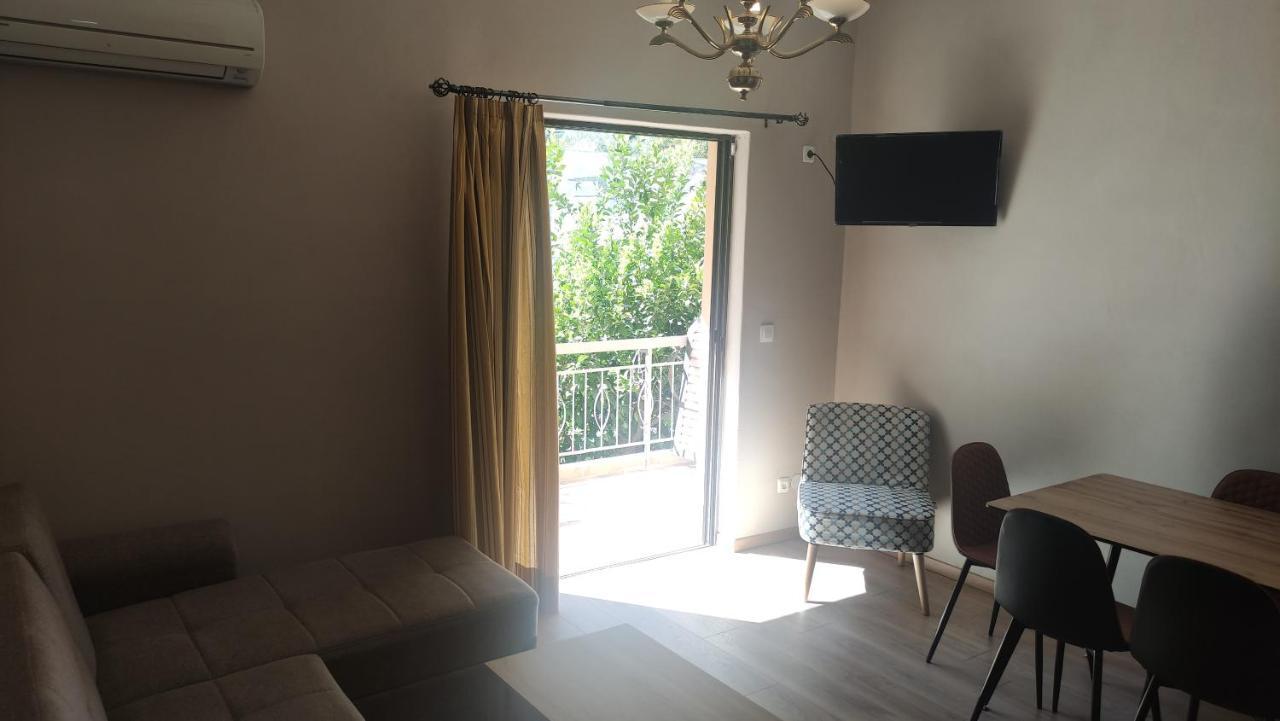 Vasileiou Apartments 카메나불라 외부 사진